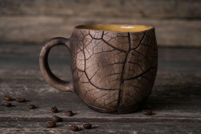 Big Pottery Leaf Mug